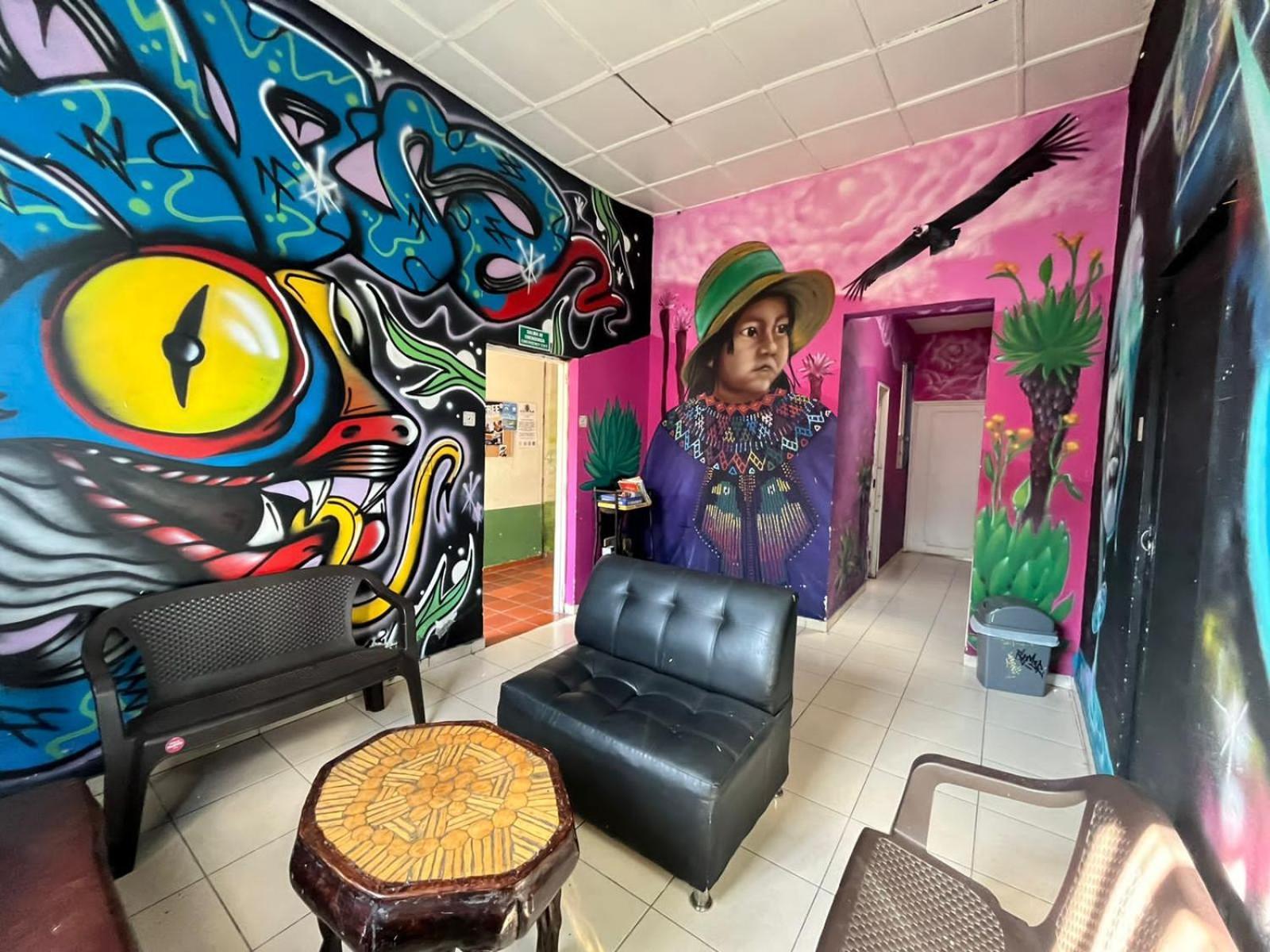 Lienzo Hostel And Mural Art Museum Попаян Екстериор снимка
